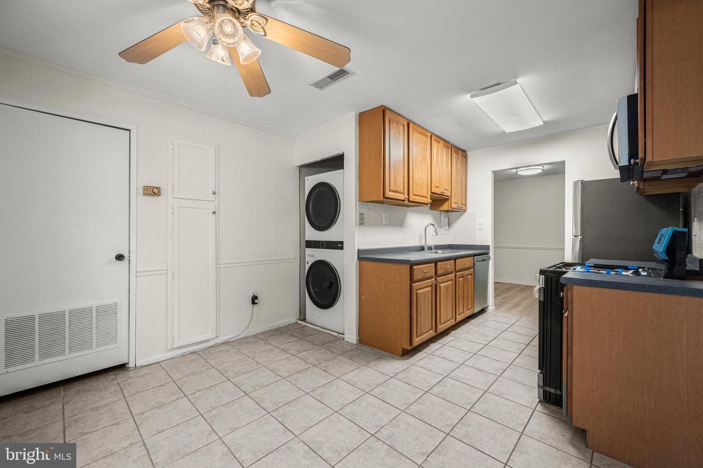 8729 Hayshed Lane #13 photo 10