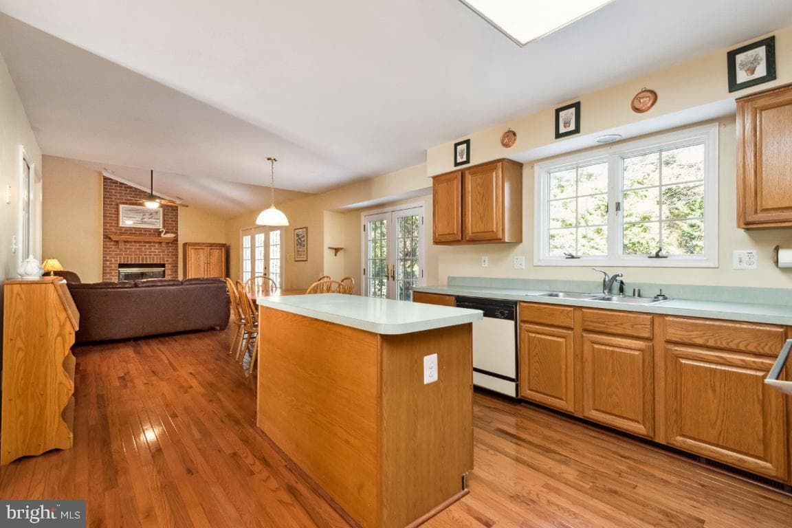 11017 Scotts Landing Road photo 9
