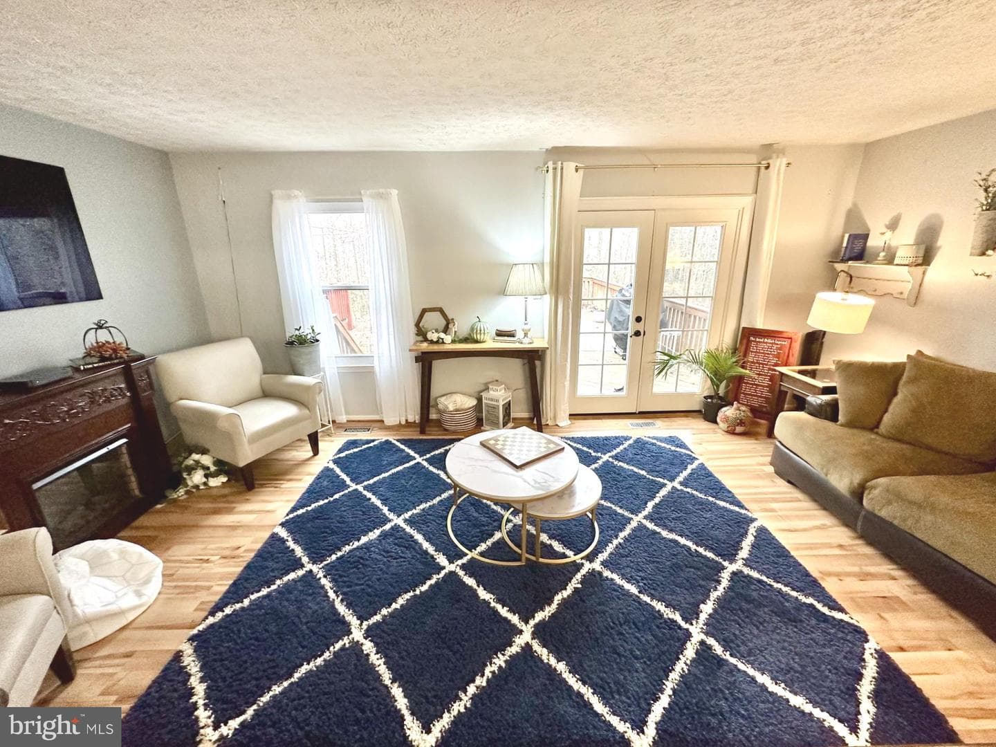 8034 Green Tree Court photo 2