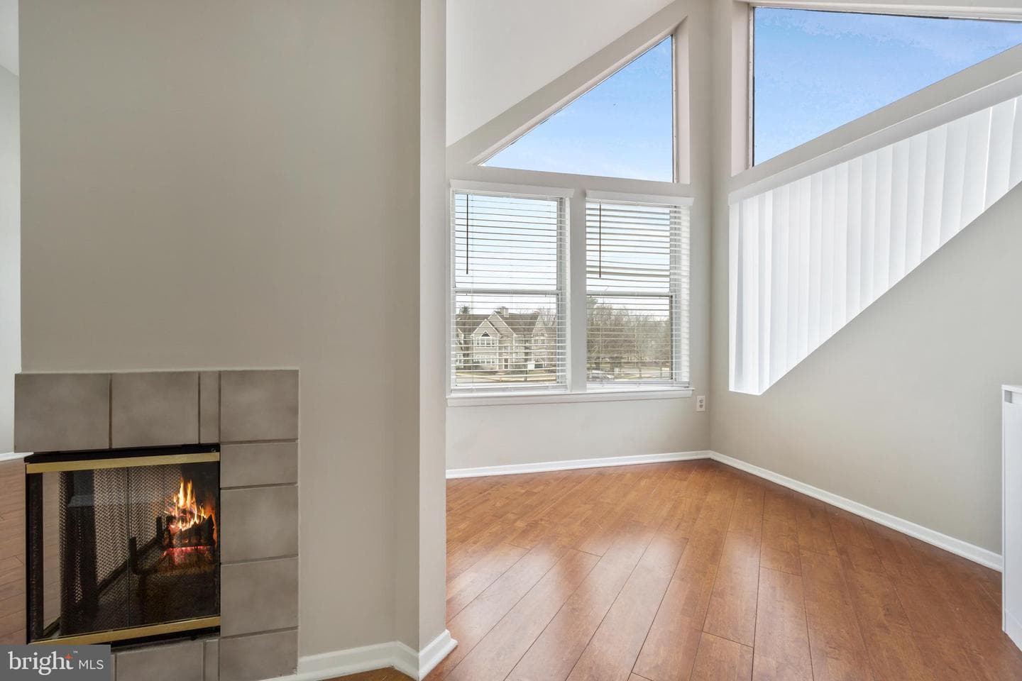 7635 Coachlight Lane #b photo 2