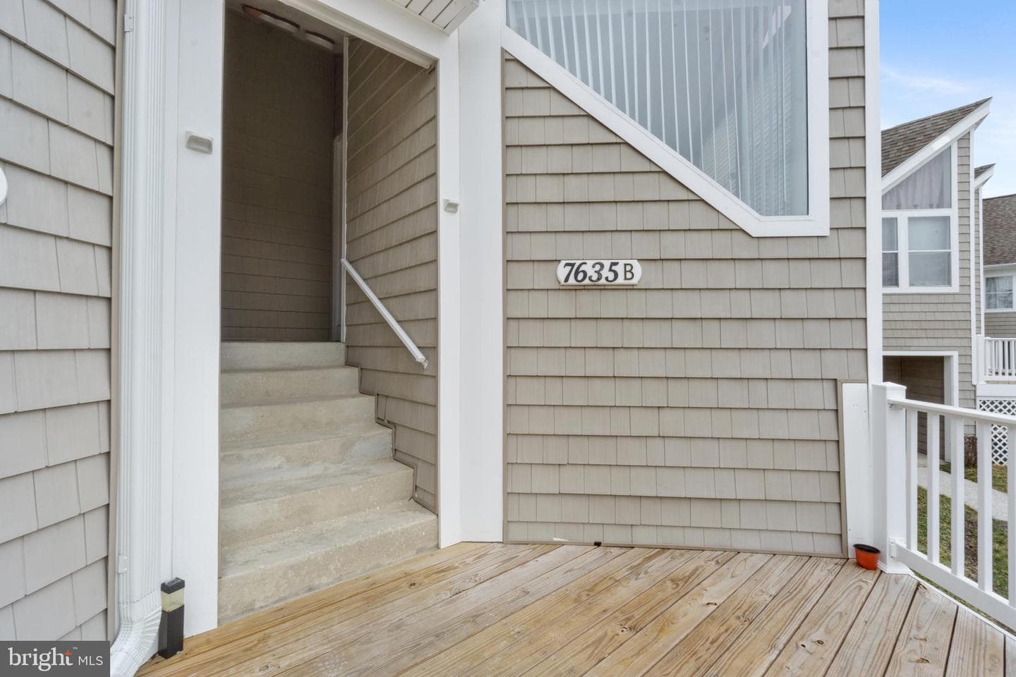 7635 Coachlight Lane #b photo 28