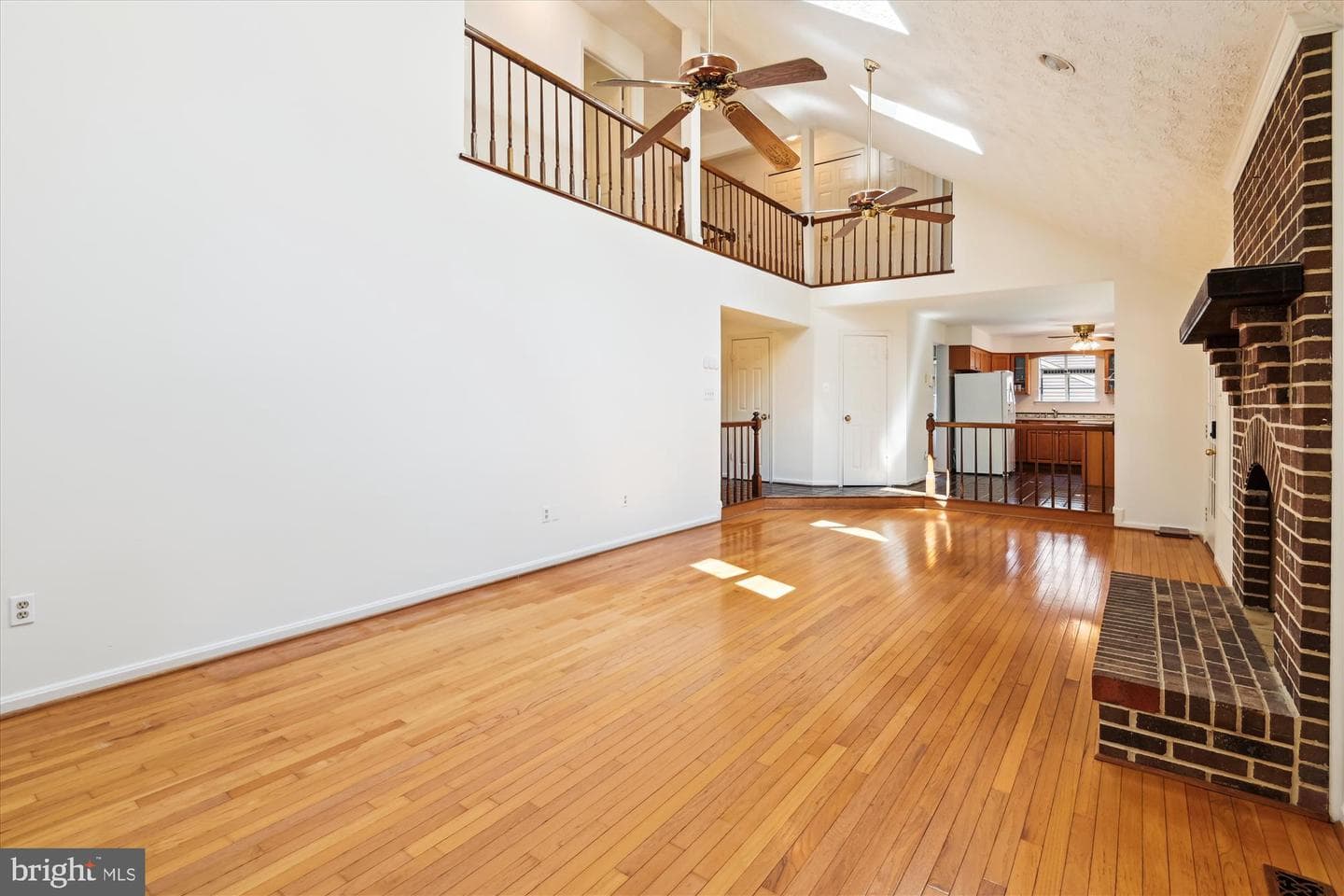 3823 Grosvenor Drive photo 12