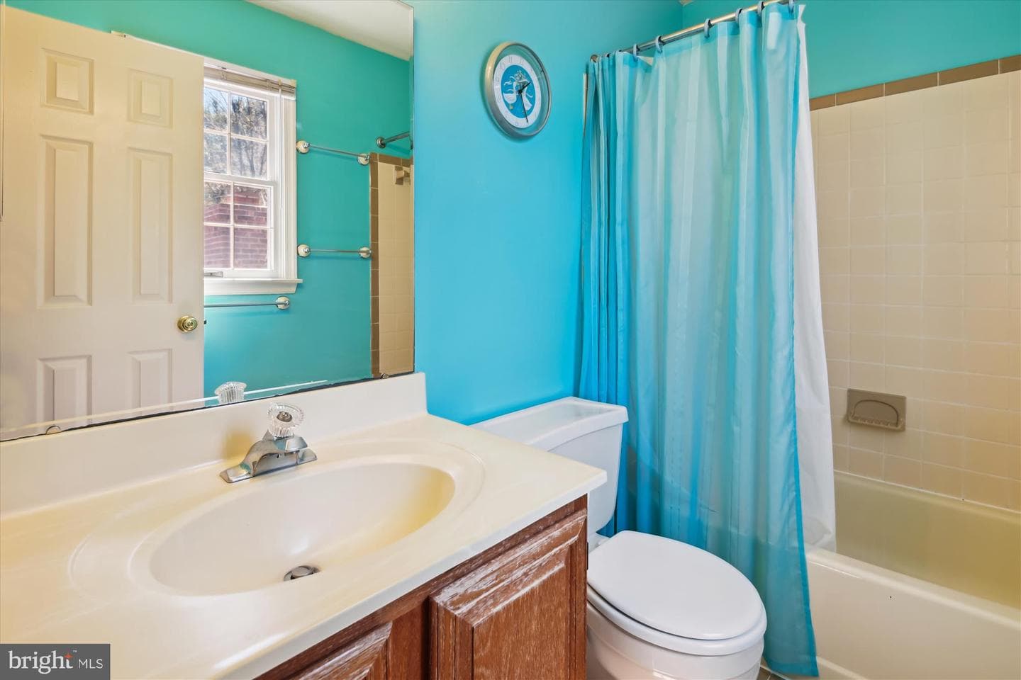 3823 Grosvenor Drive photo 24