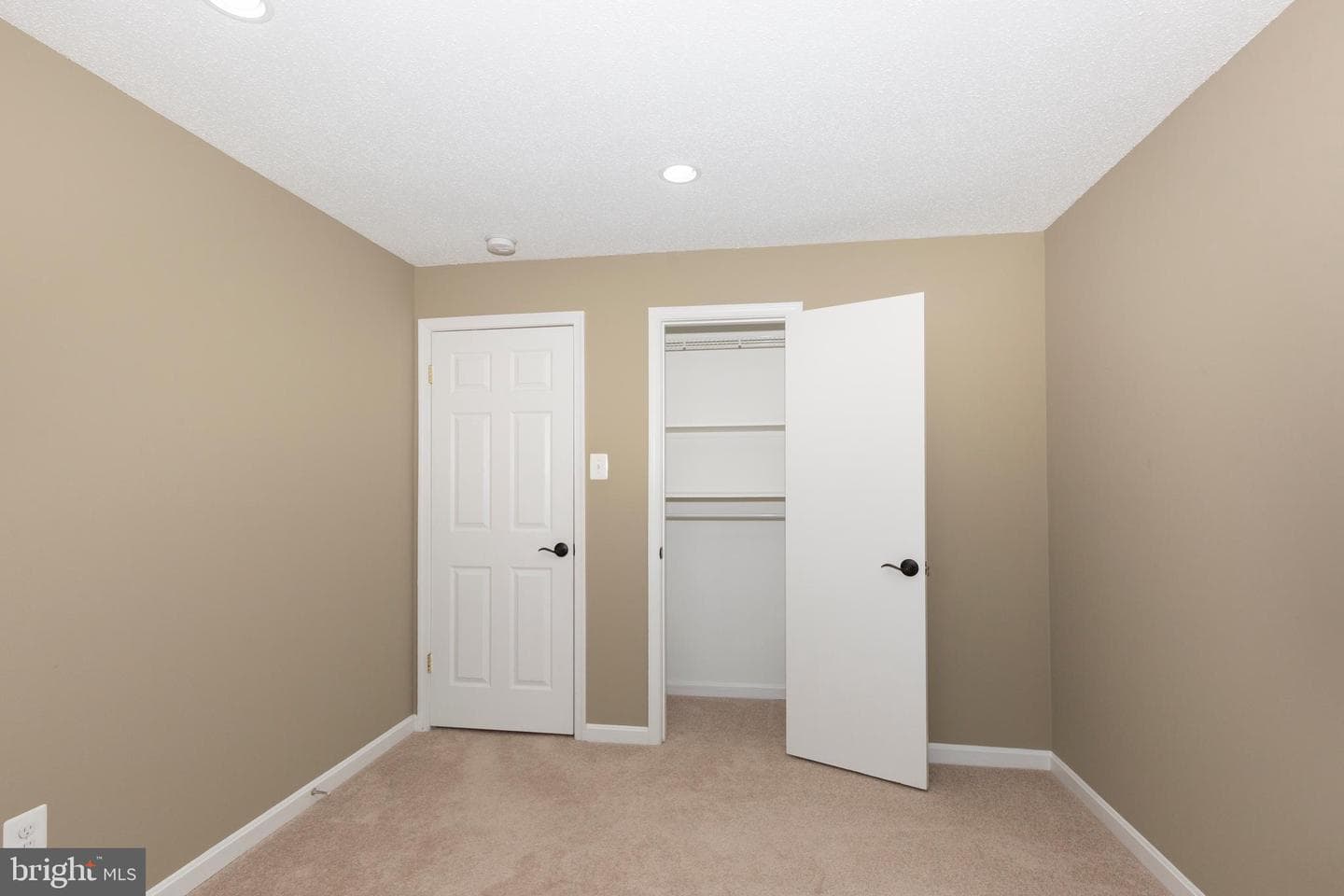 4900 Dorsey Hall Drive #9 photo 26