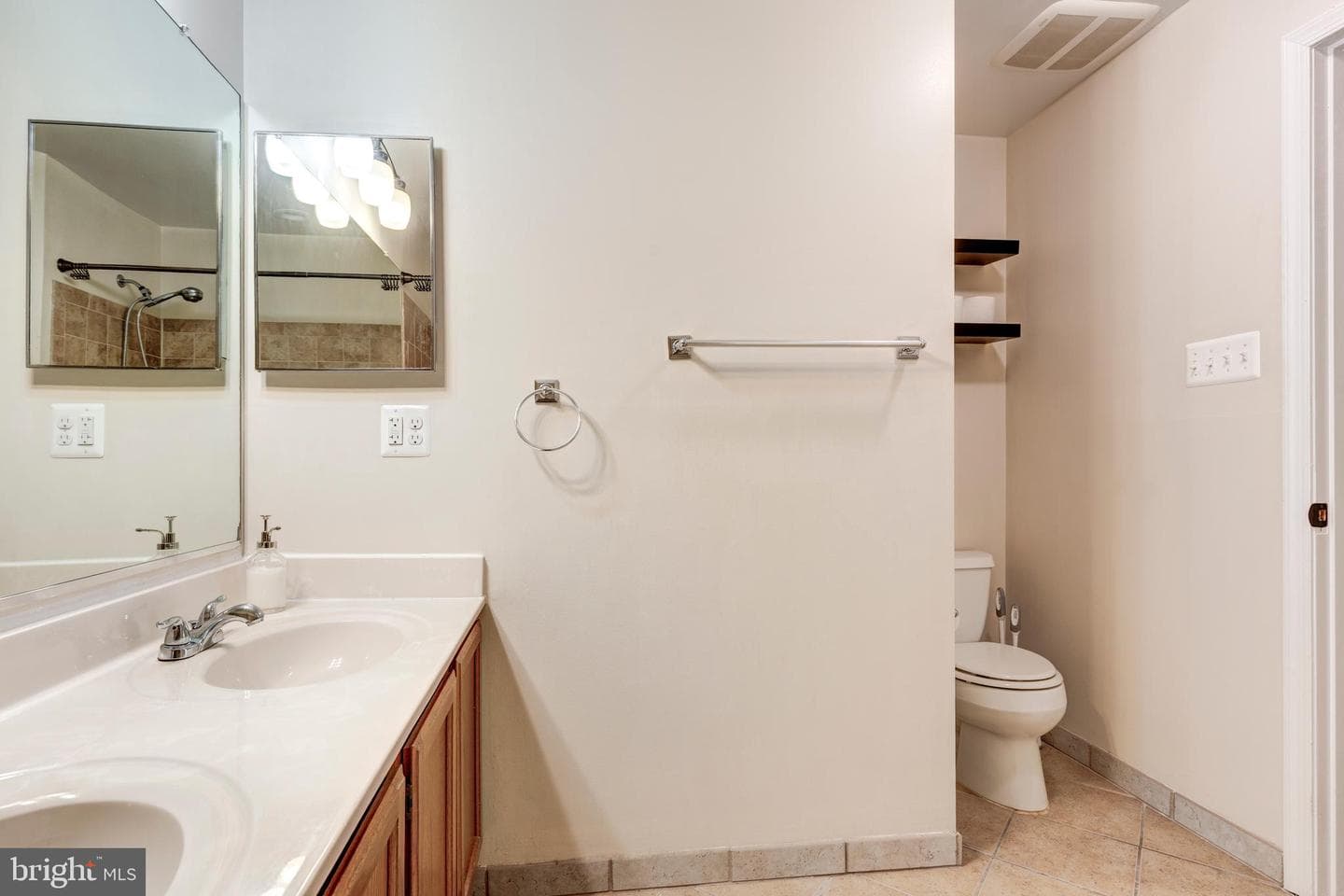 4900 Dorsey Hall Drive #9 photo 34
