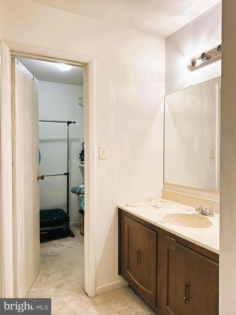 5659 Thicket Lane photo 13