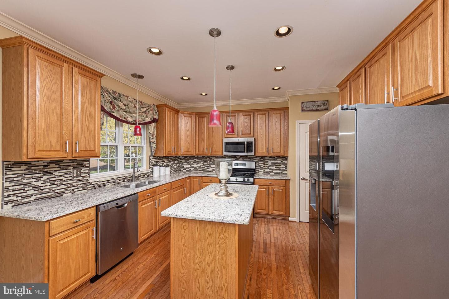 6052 Toomey Lane photo 5