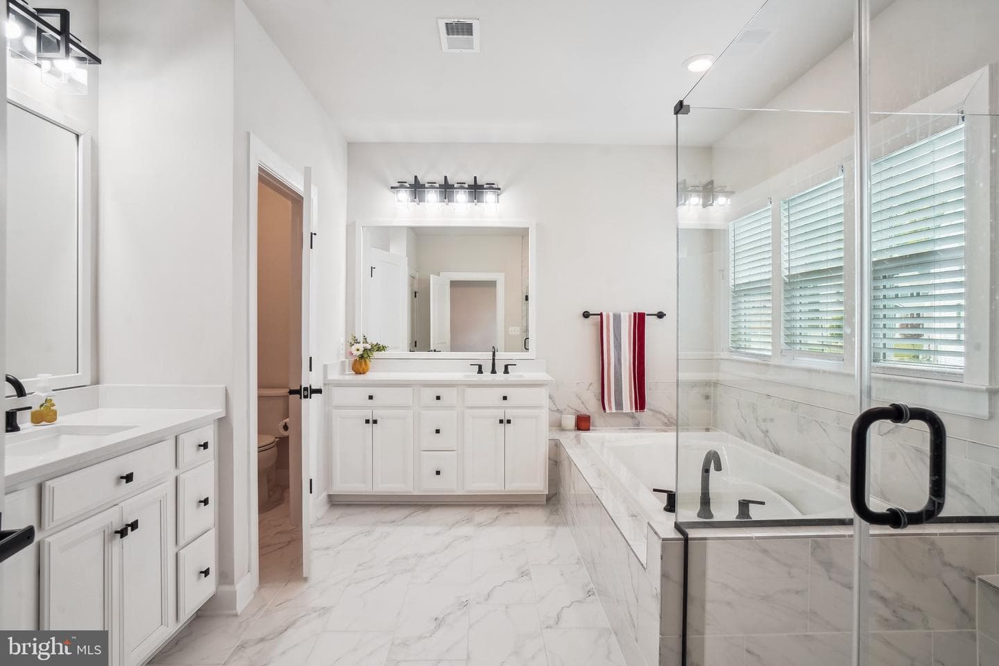 11134 Eugene Avenue photo 30