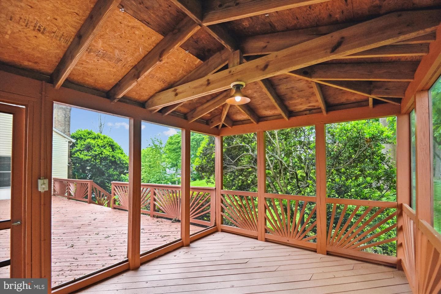 10120 Frost Way photo 32