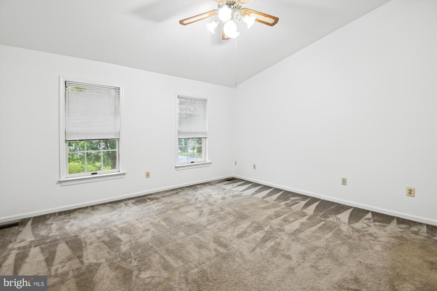 10120 Frost Way photo 45