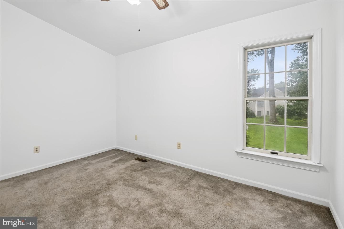 10120 Frost Way photo 49