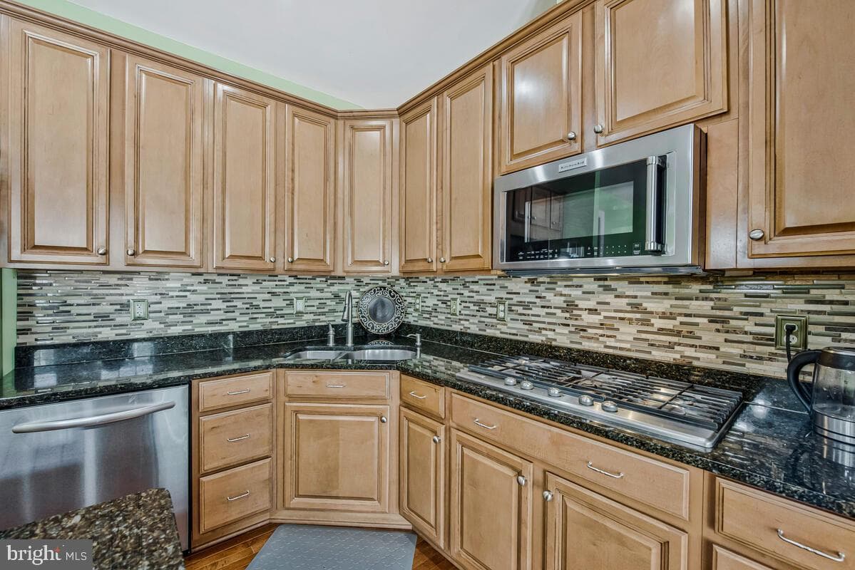10610 Old Ellicott Circle #10 photo 16