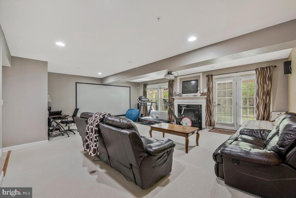 10610 Old Ellicott Circle #10 photo 34