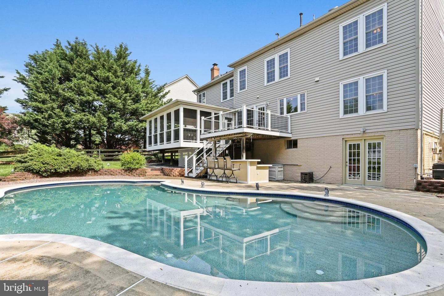 5334 Heatherland Court photo 4