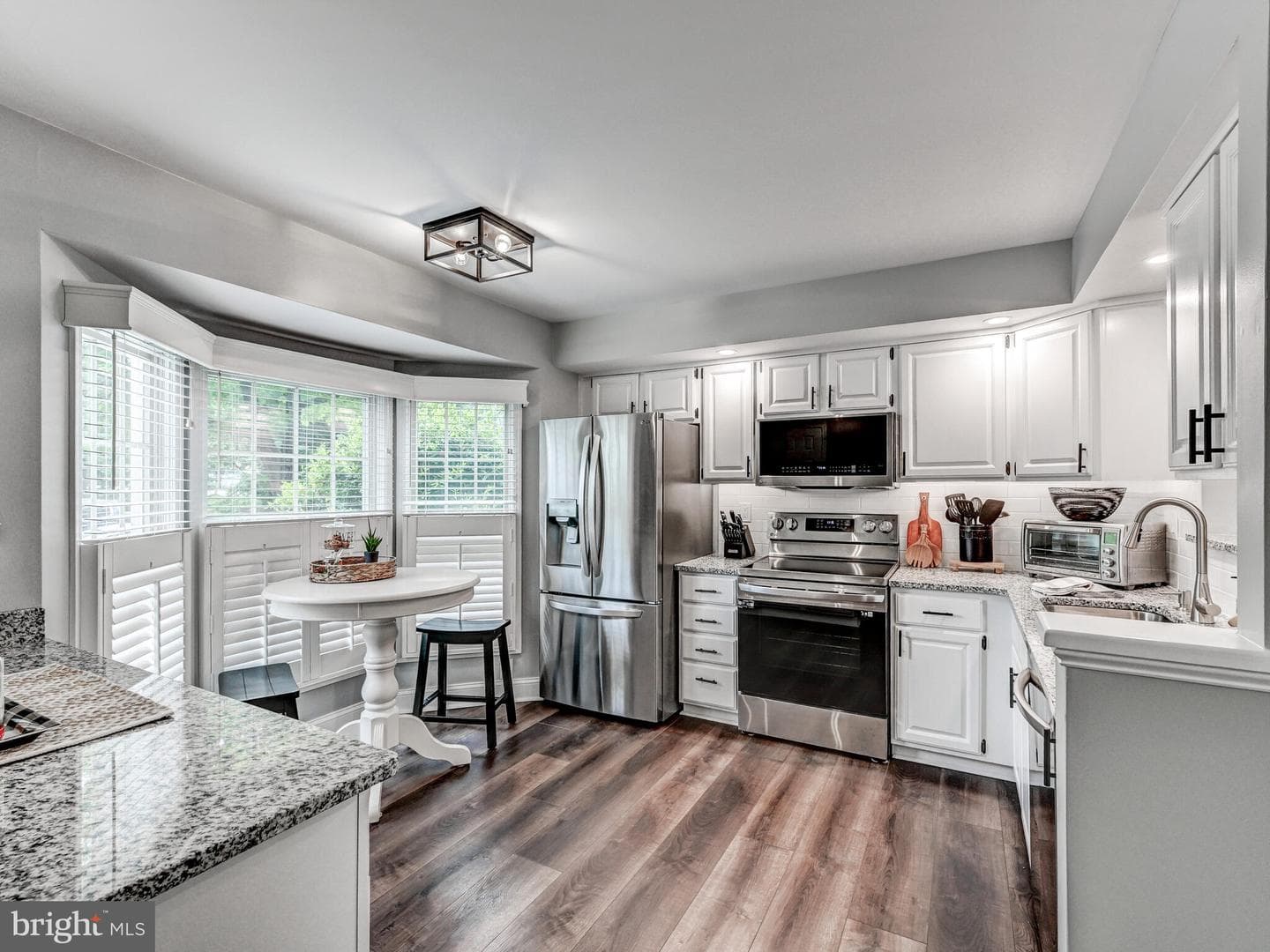 8036 Brightfield Road photo 5