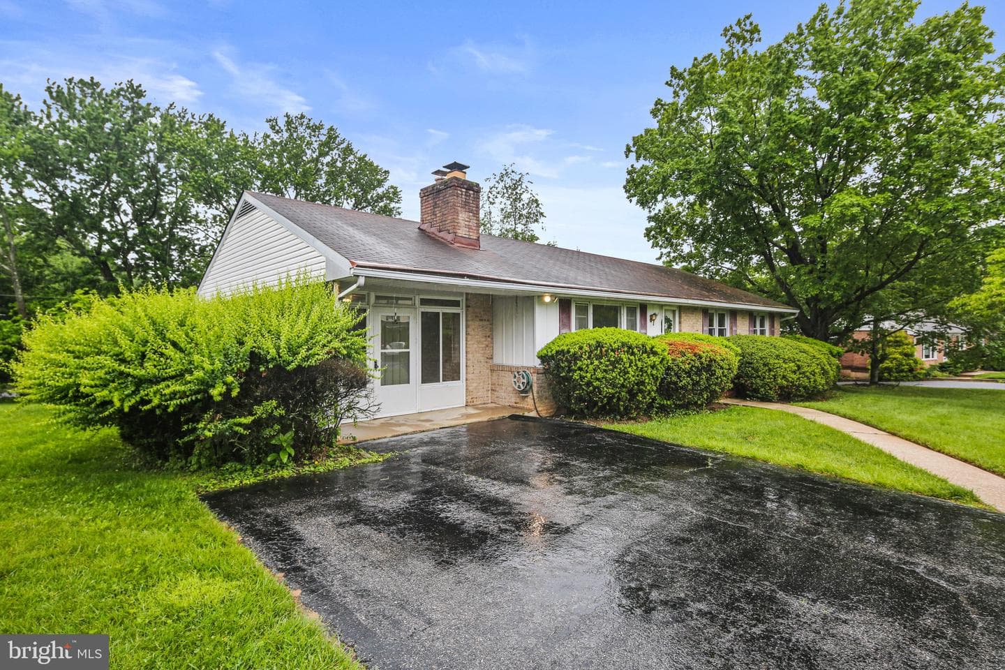 9921 Postwick Road photo 12