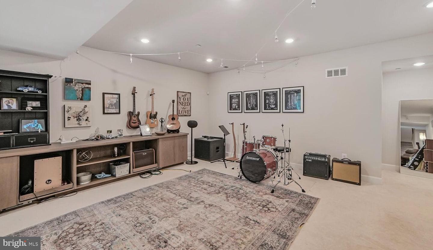 11156 Eugene Avenue photo 41