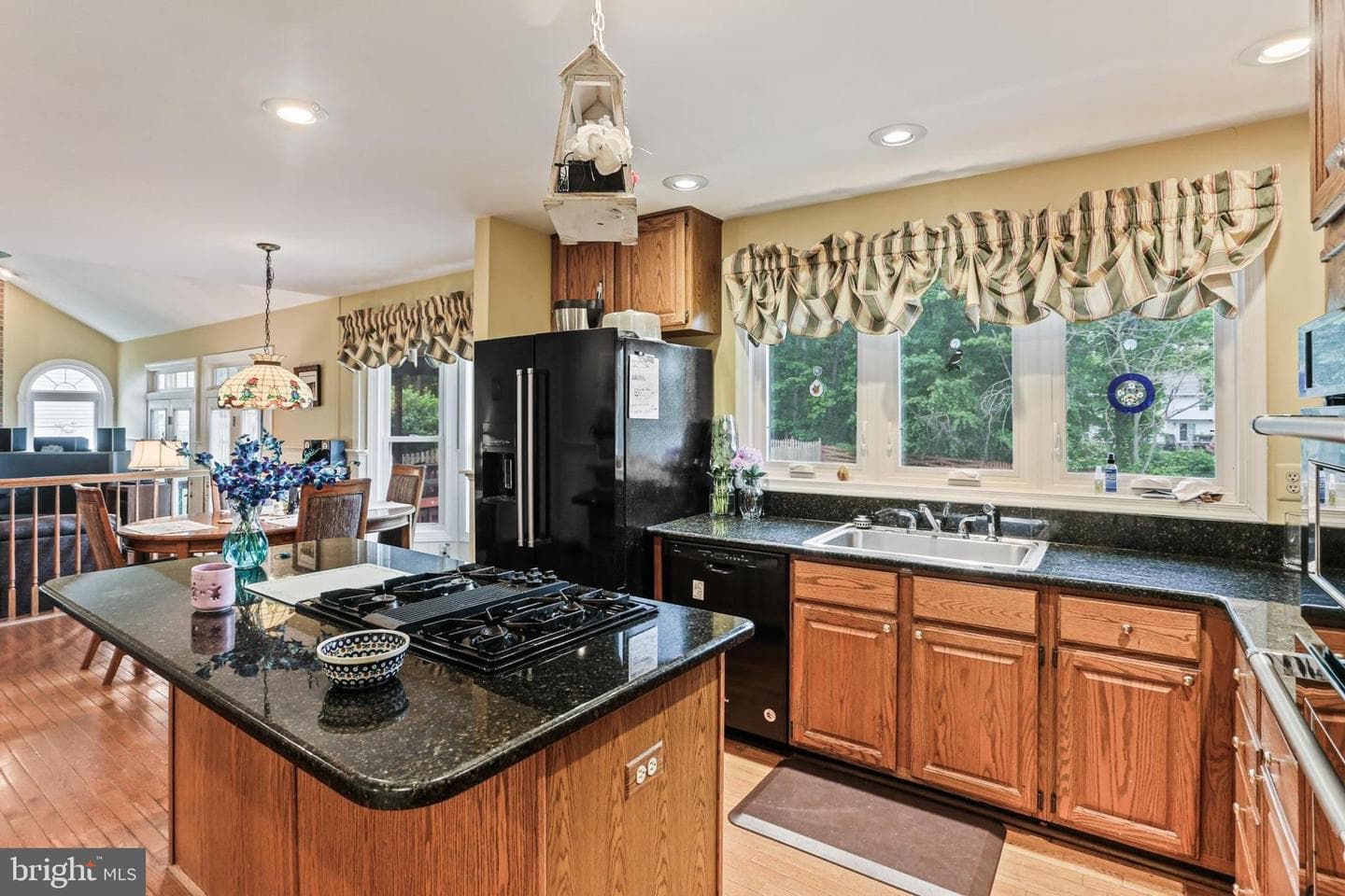 5114 Meadow Creek Terrace photo 12