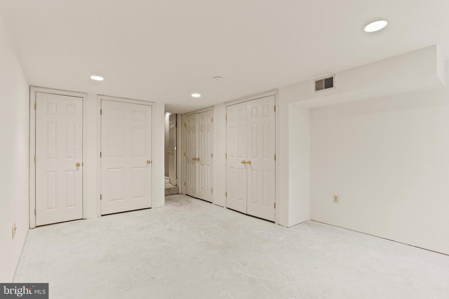5114 Meadow Creek Terrace photo 43