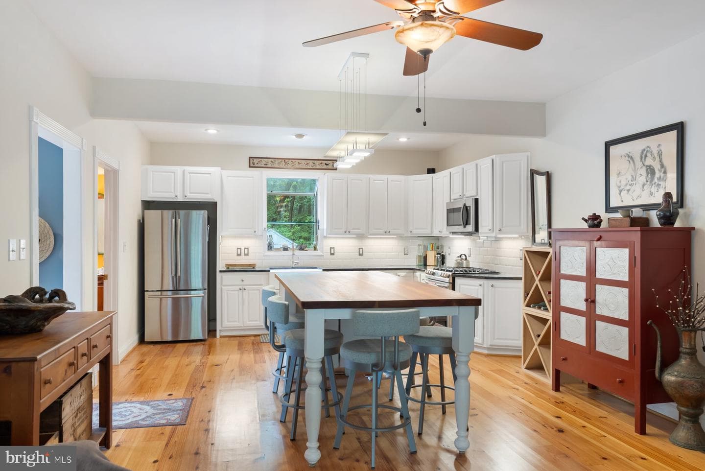 4889 Ilchester Road photo 11