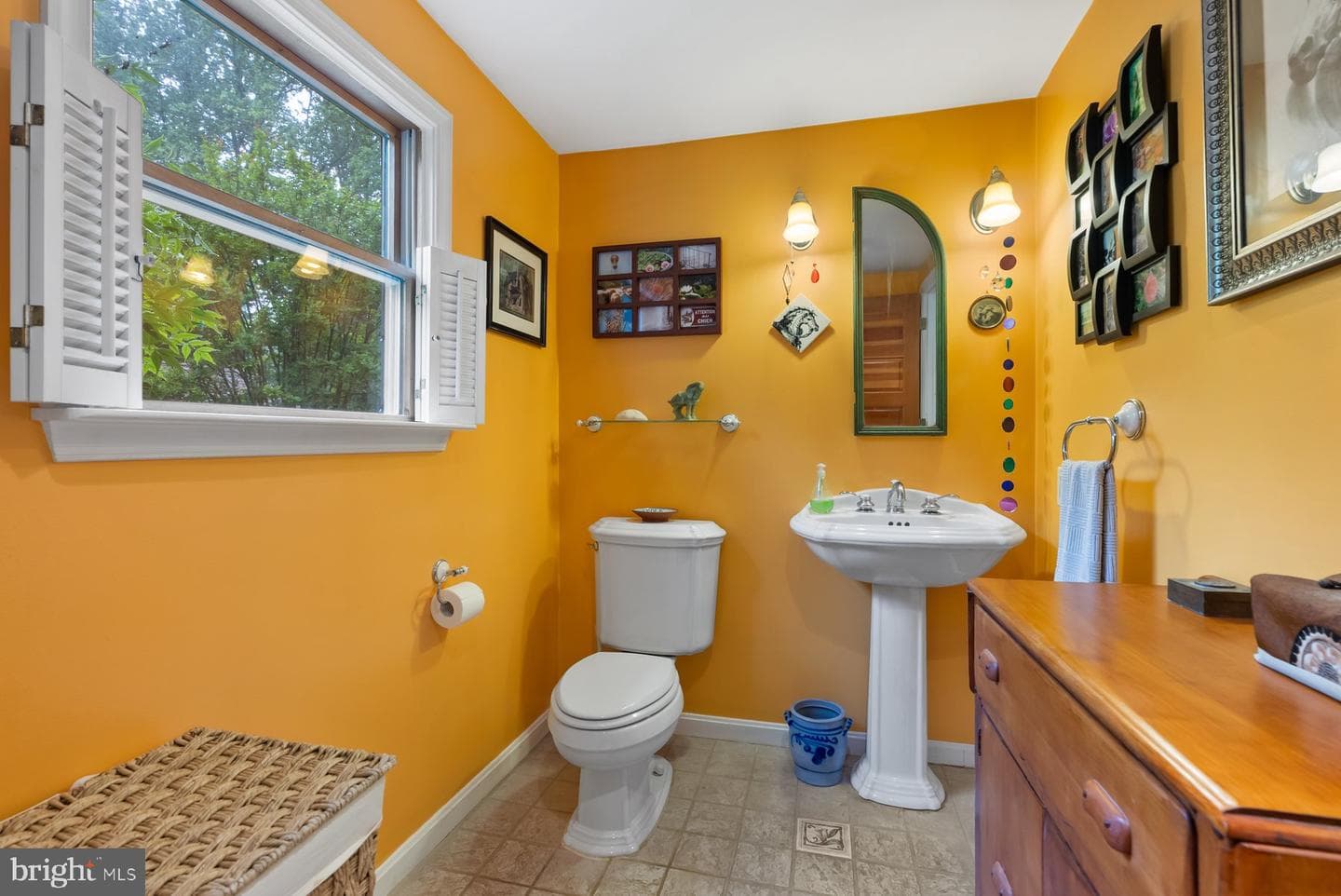 4889 Ilchester Road photo 18