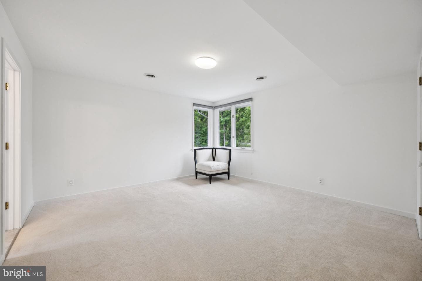 5055 Amesbury Drive photo 33