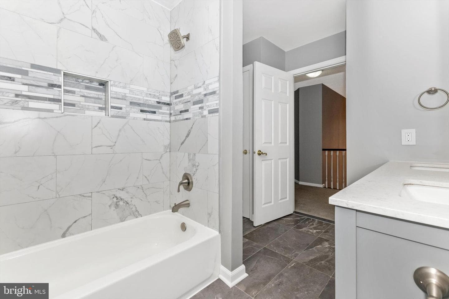 10226 Tarpley Court photo 32