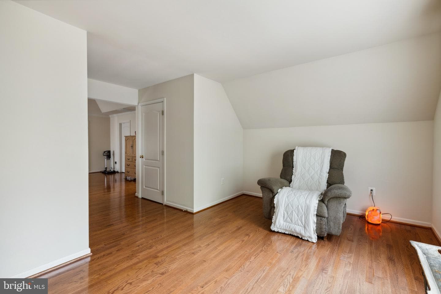 6929 Crossfield Court photo 32