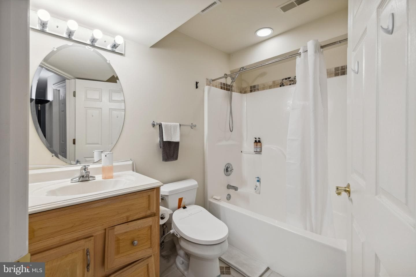 6929 Crossfield Court photo 45