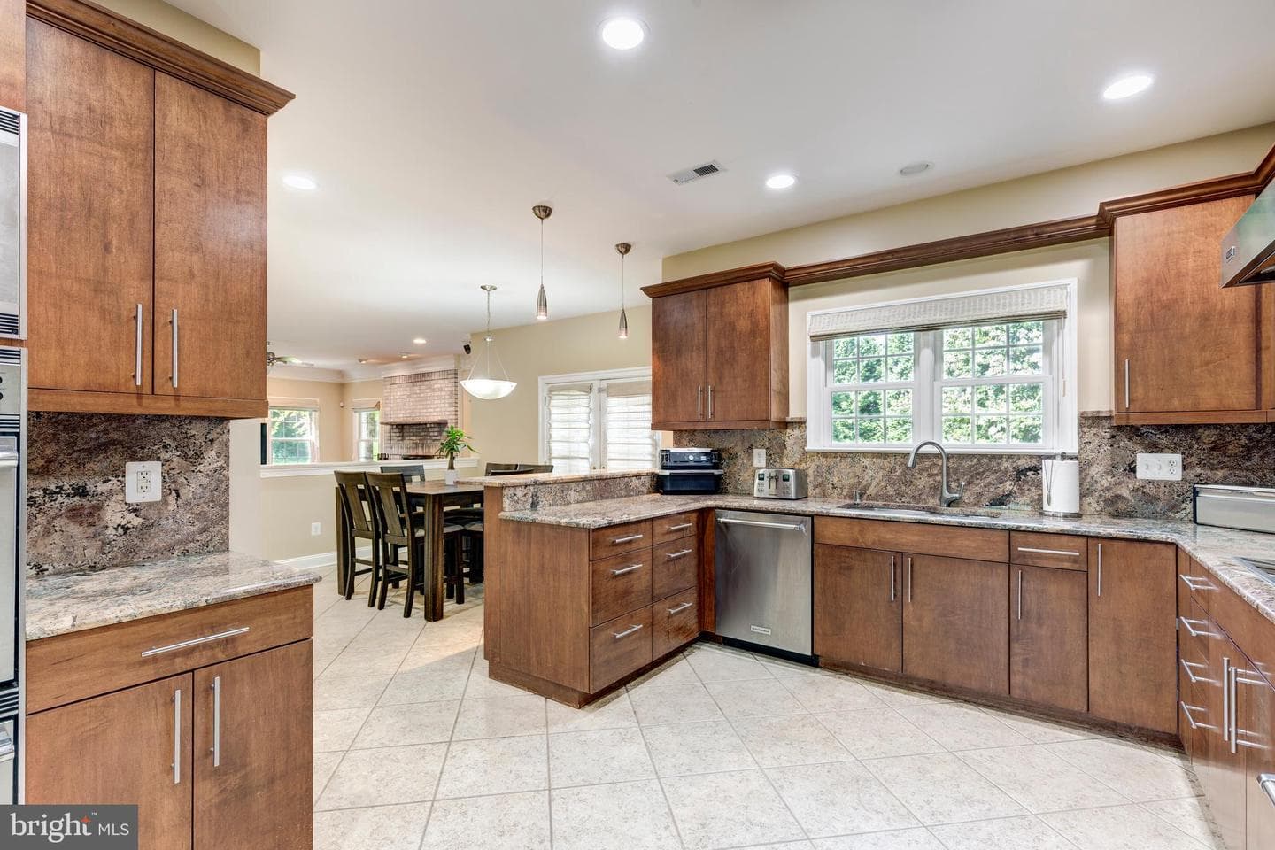 5280 Ten Oaks Road photo 18