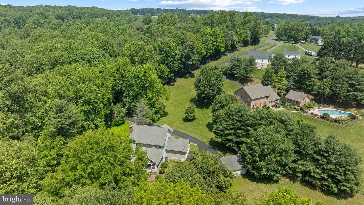 3226 Hayloft Court photo 73