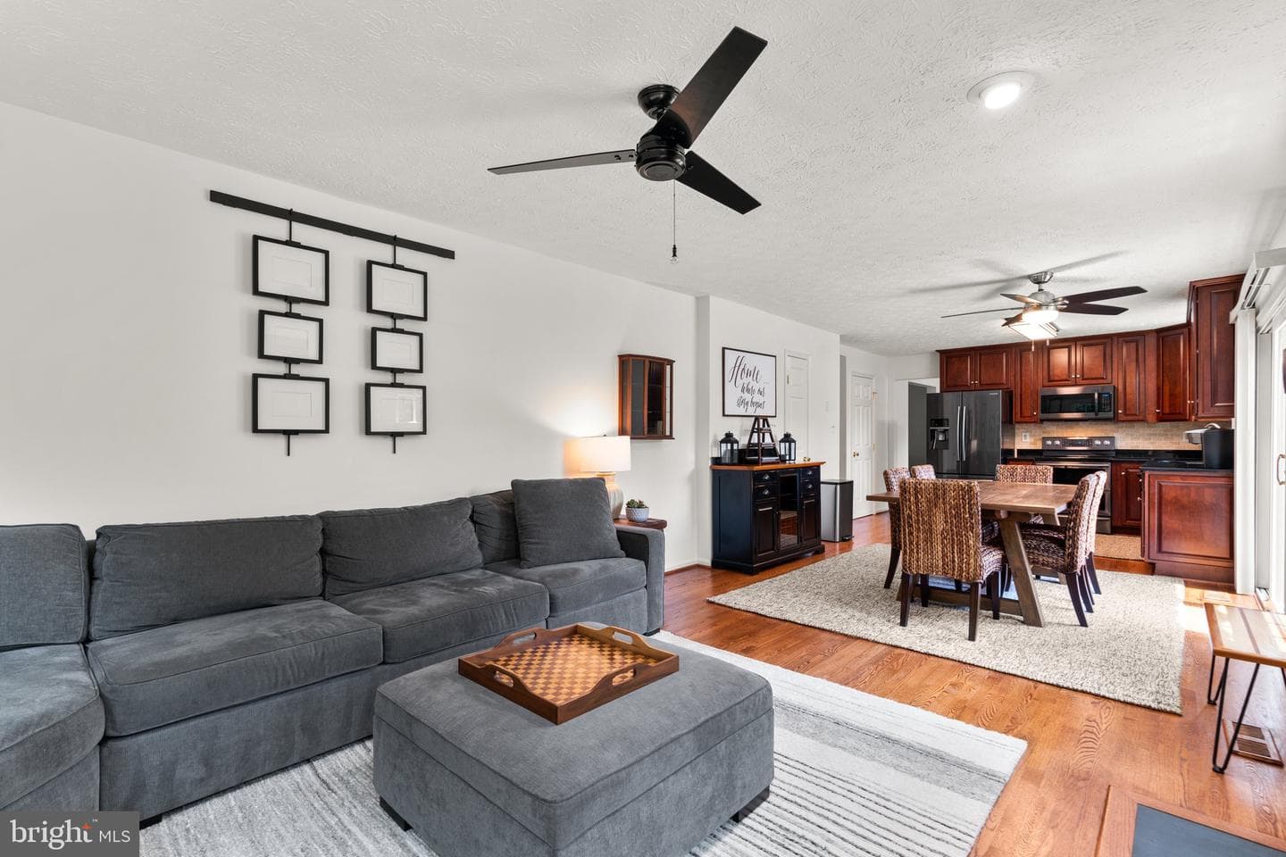 8112 Elsies Way photo 14