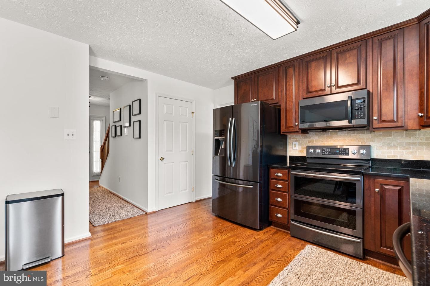 8112 Elsies Way photo 6