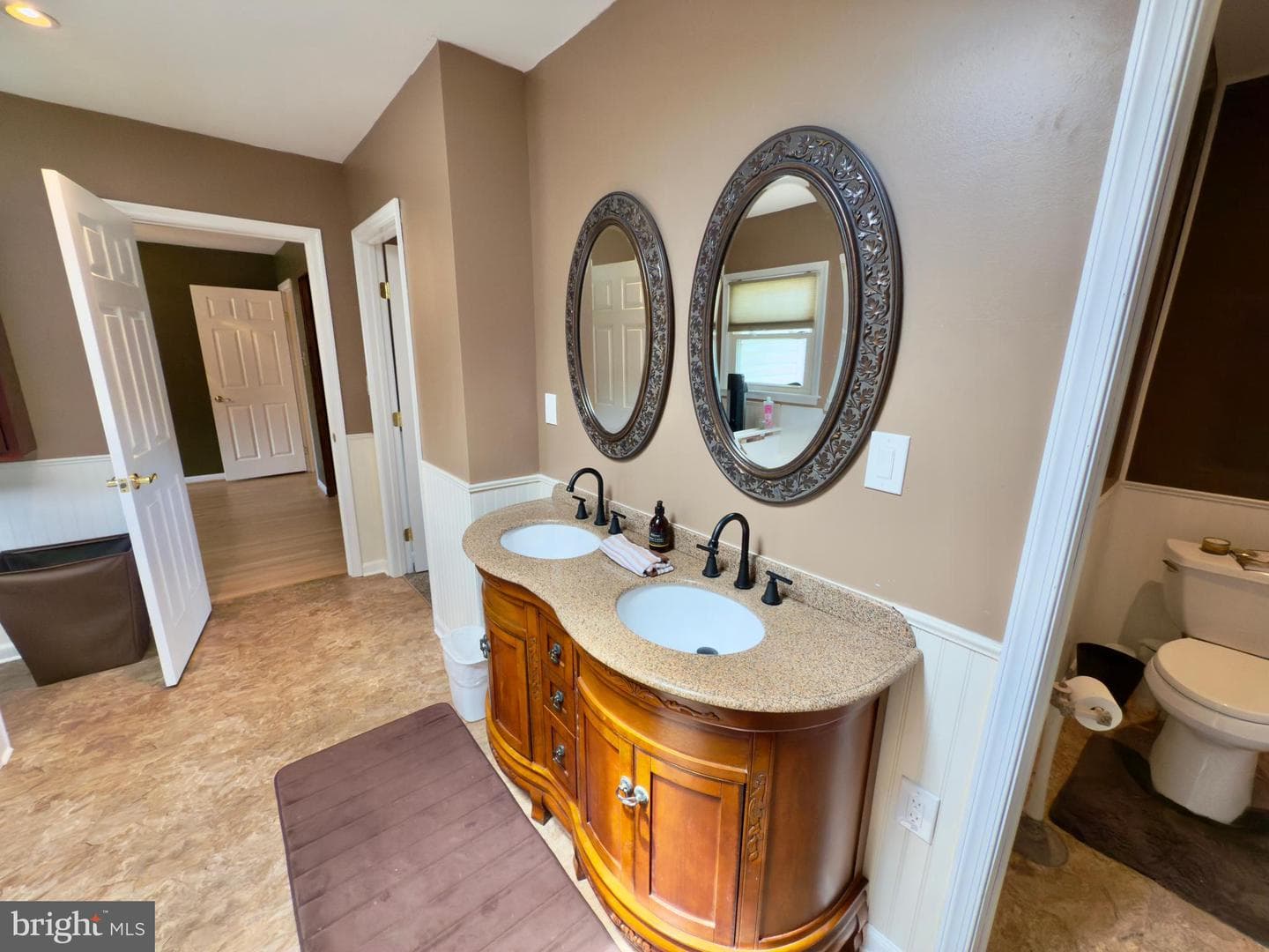 8295 Woodward Street photo 25