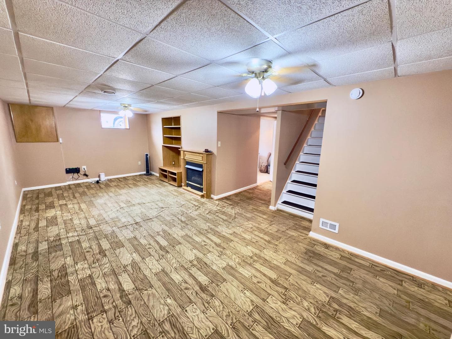 8295 Woodward Street photo 33