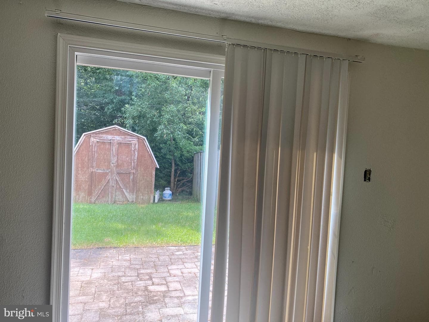 8230 Wellington Place photo 28