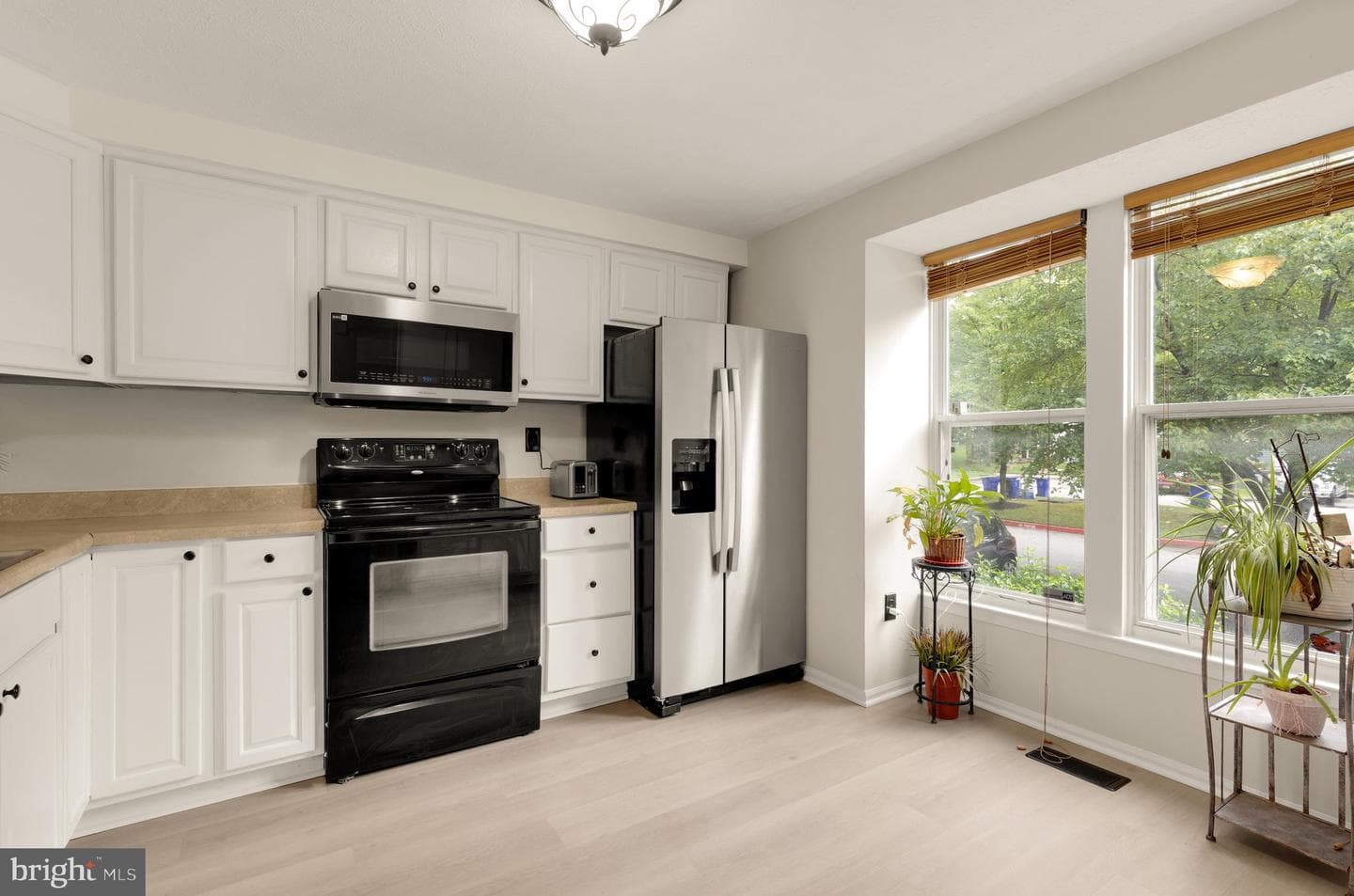 8173 Sheffield Court photo 5