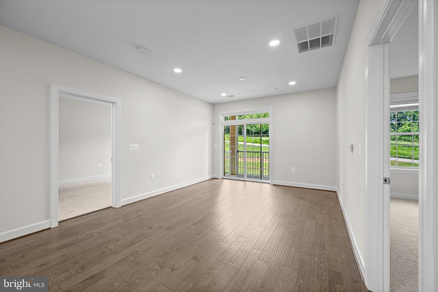 10520 Resort Road #106 photo 16