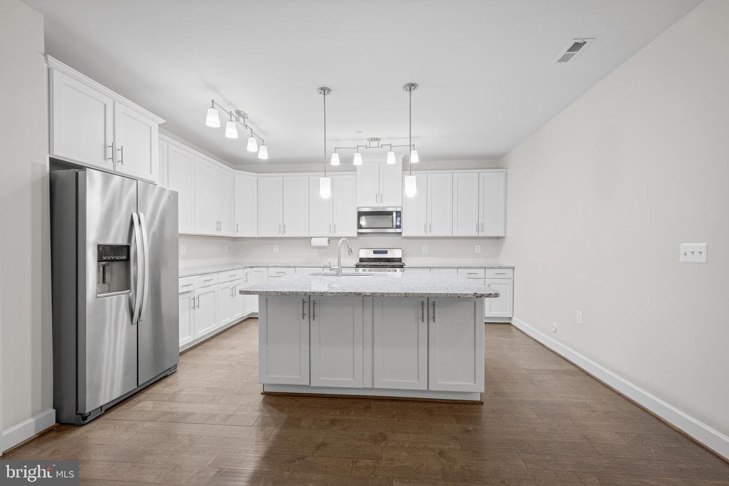 10520 Resort Road #106 photo 4
