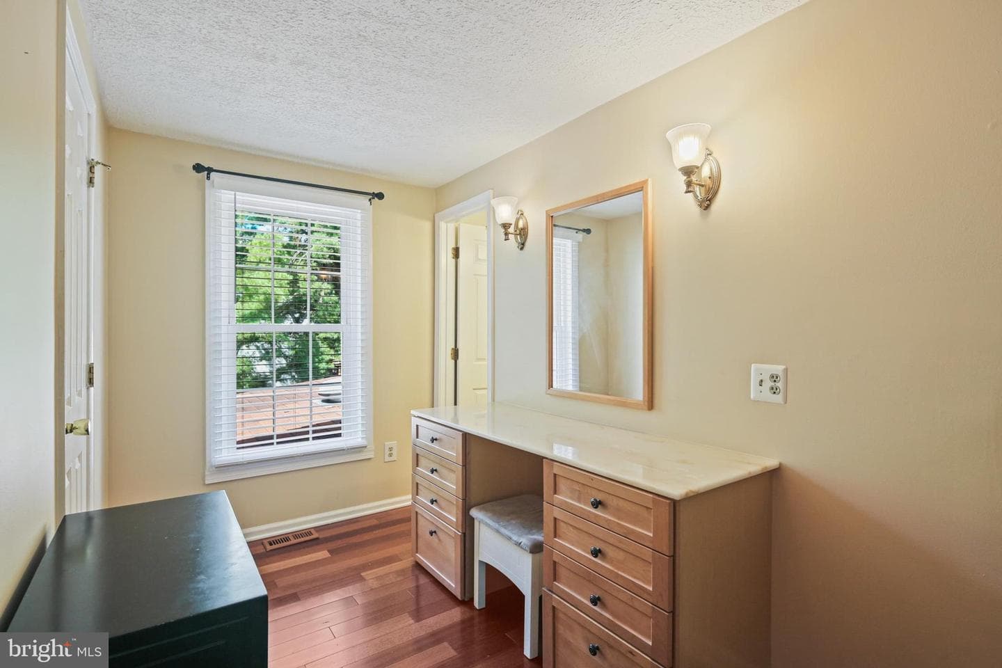 10804 Terrier Court photo 18