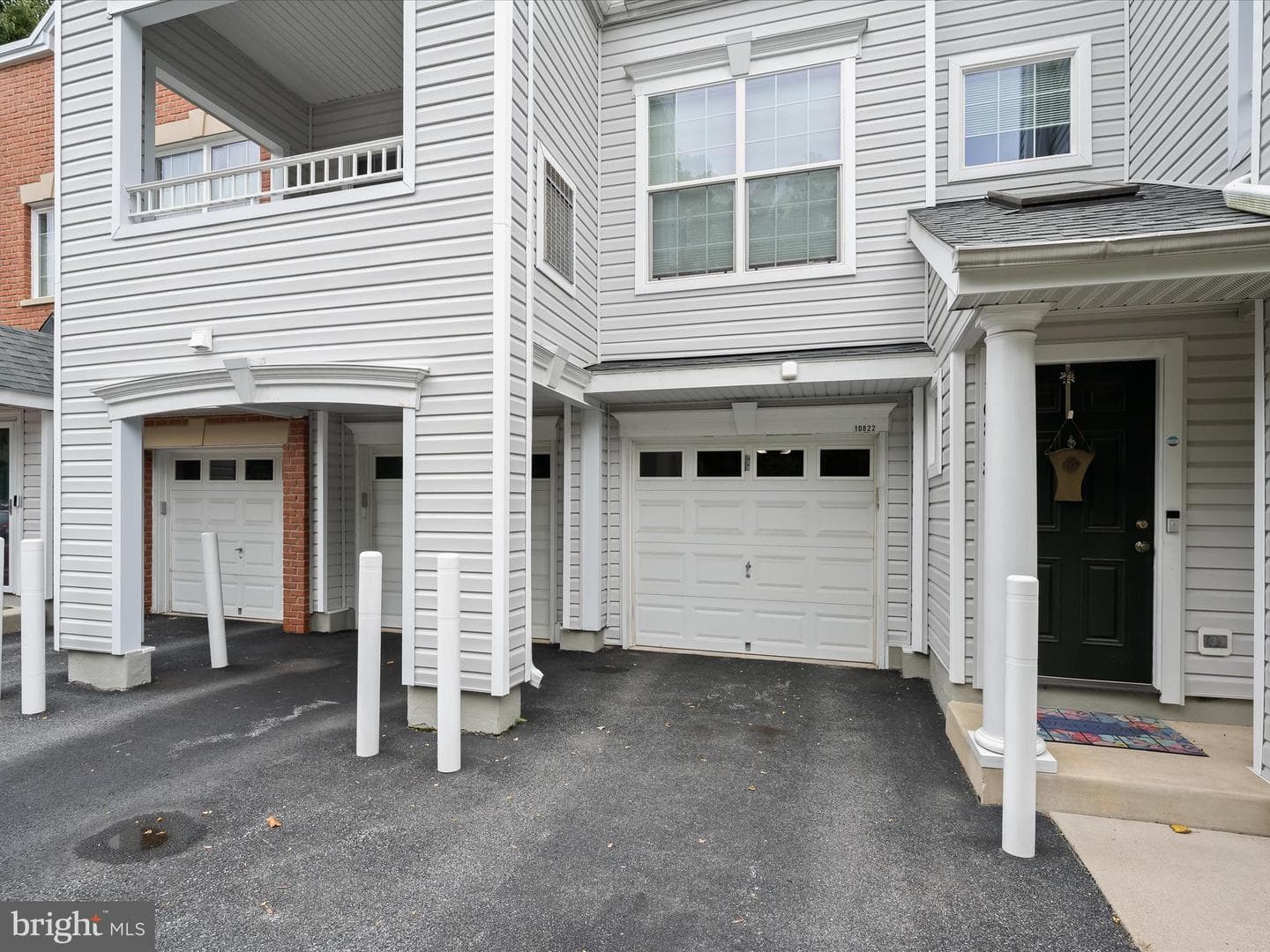 10822 Warfield Place #102 photo 28