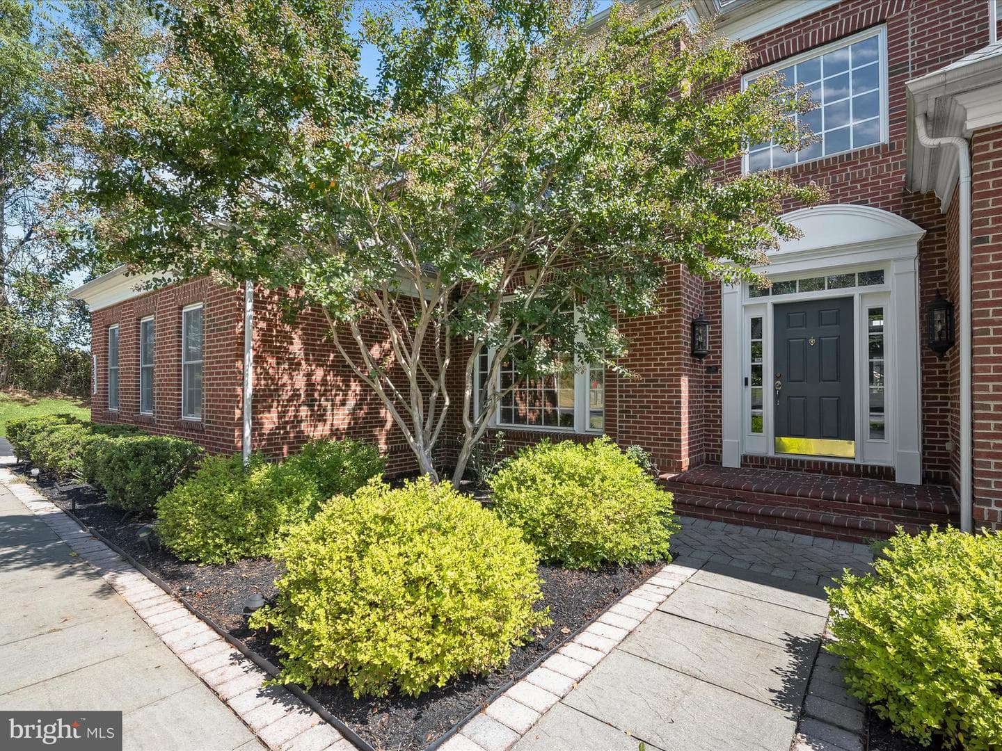 13531 Julia Manor Way photo 2