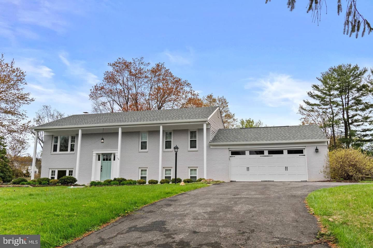 3309 Stapleton Drive photo 3