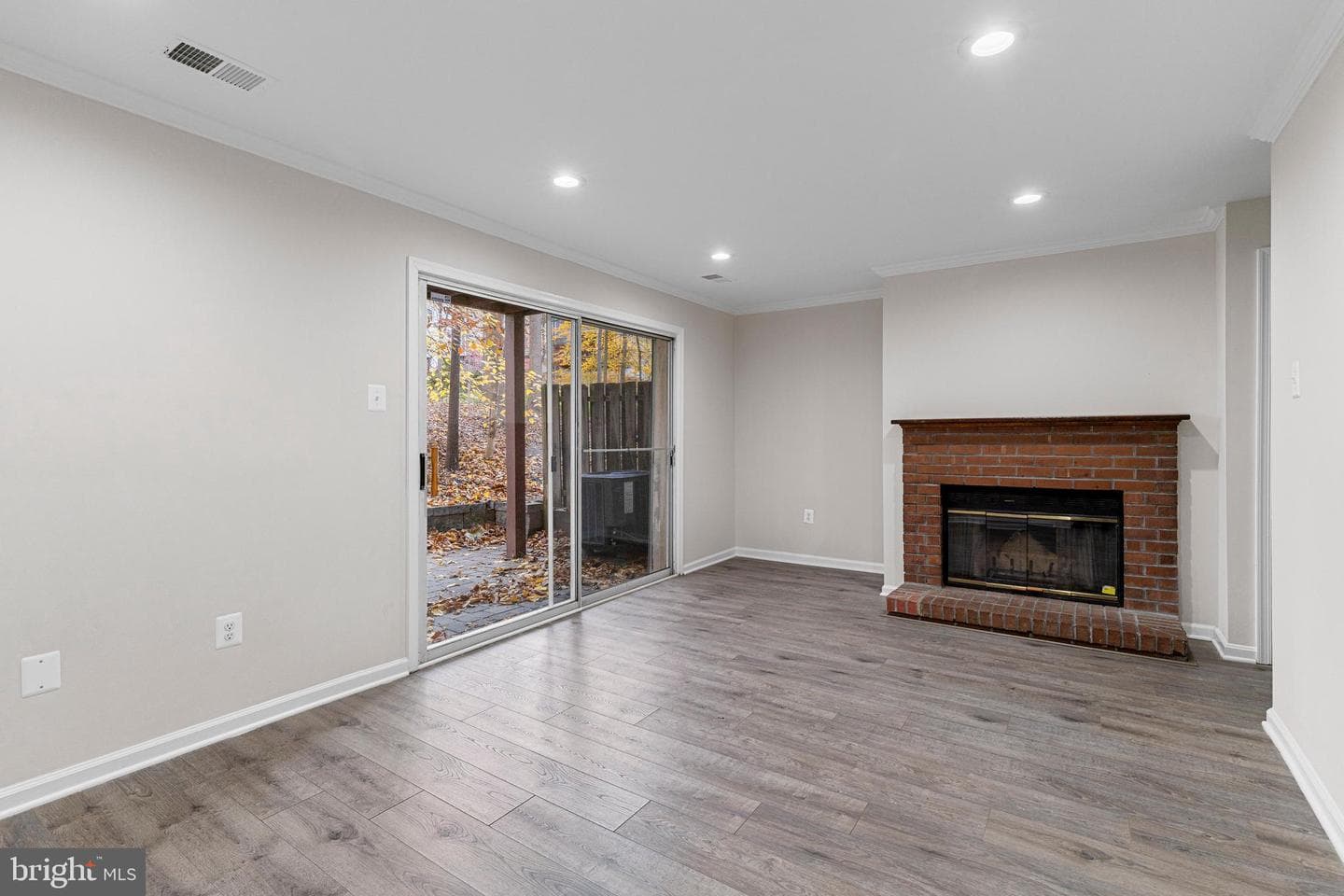 8871 Stonebrook Lane photo 29