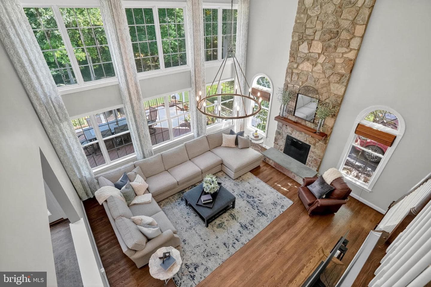 15004 Oak Ridge Court photo 13