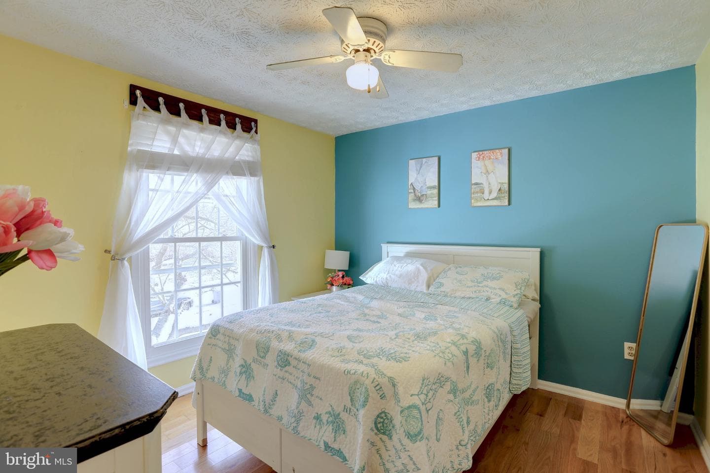 8200 Splashing Brook Court photo 36