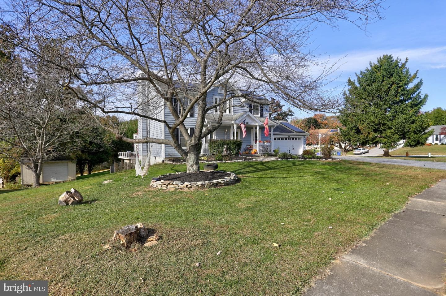 8200 Splashing Brook Court photo 6