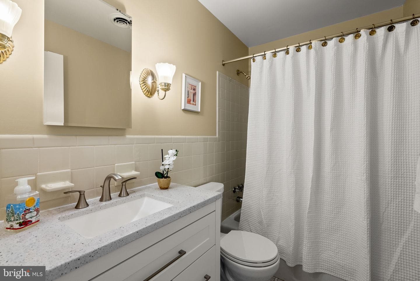 9398 Furrow Avenue photo 21