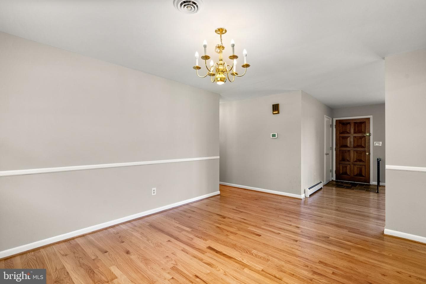 9398 Furrow Avenue photo 9