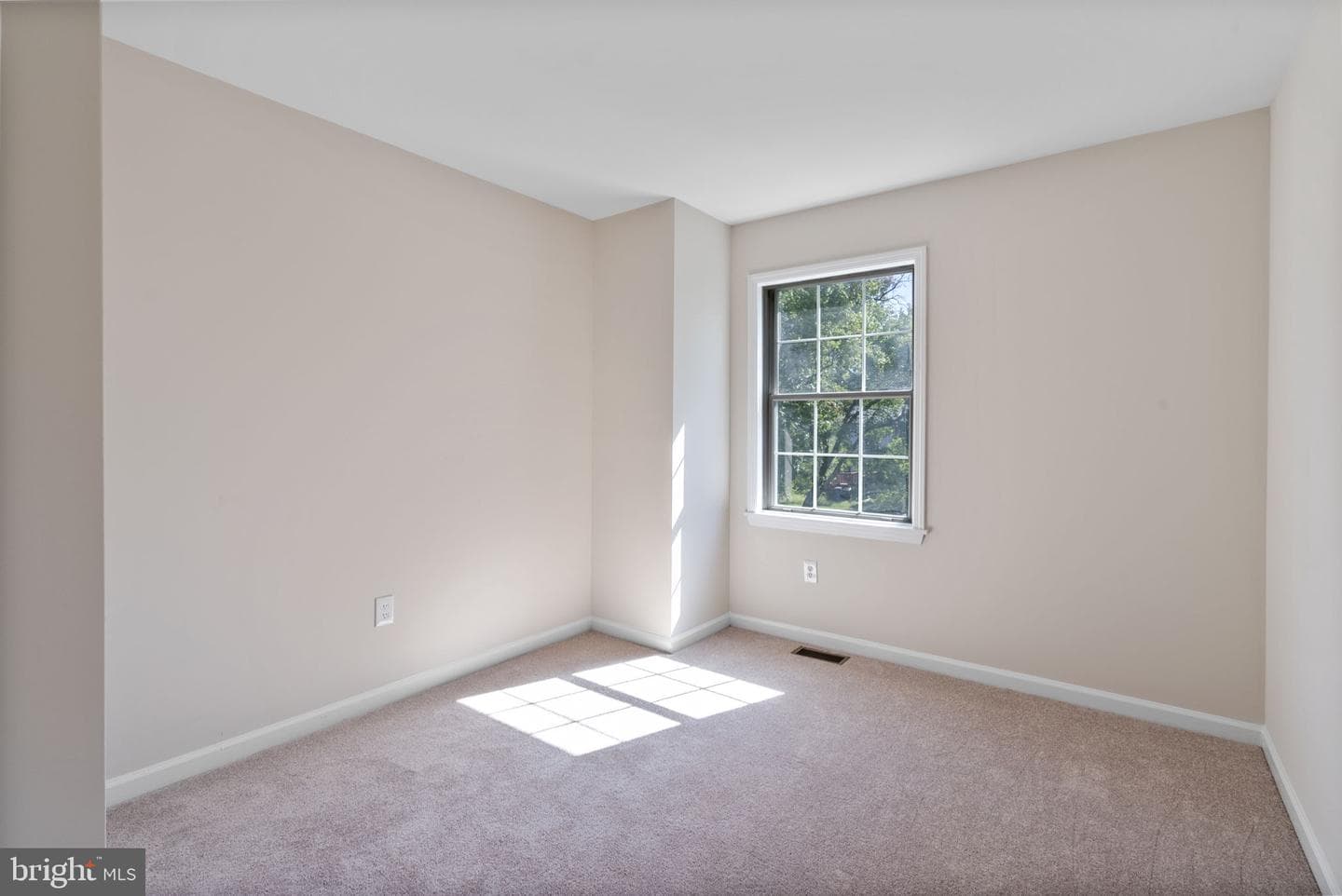 5877 Rowanberry Drive #b 36 photo 27